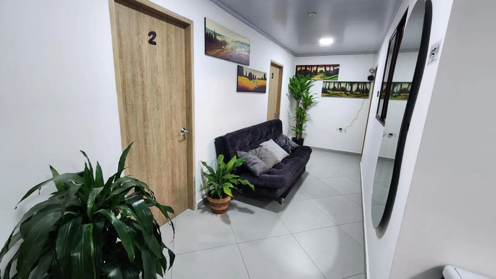 Hotel Medellin Calasanz