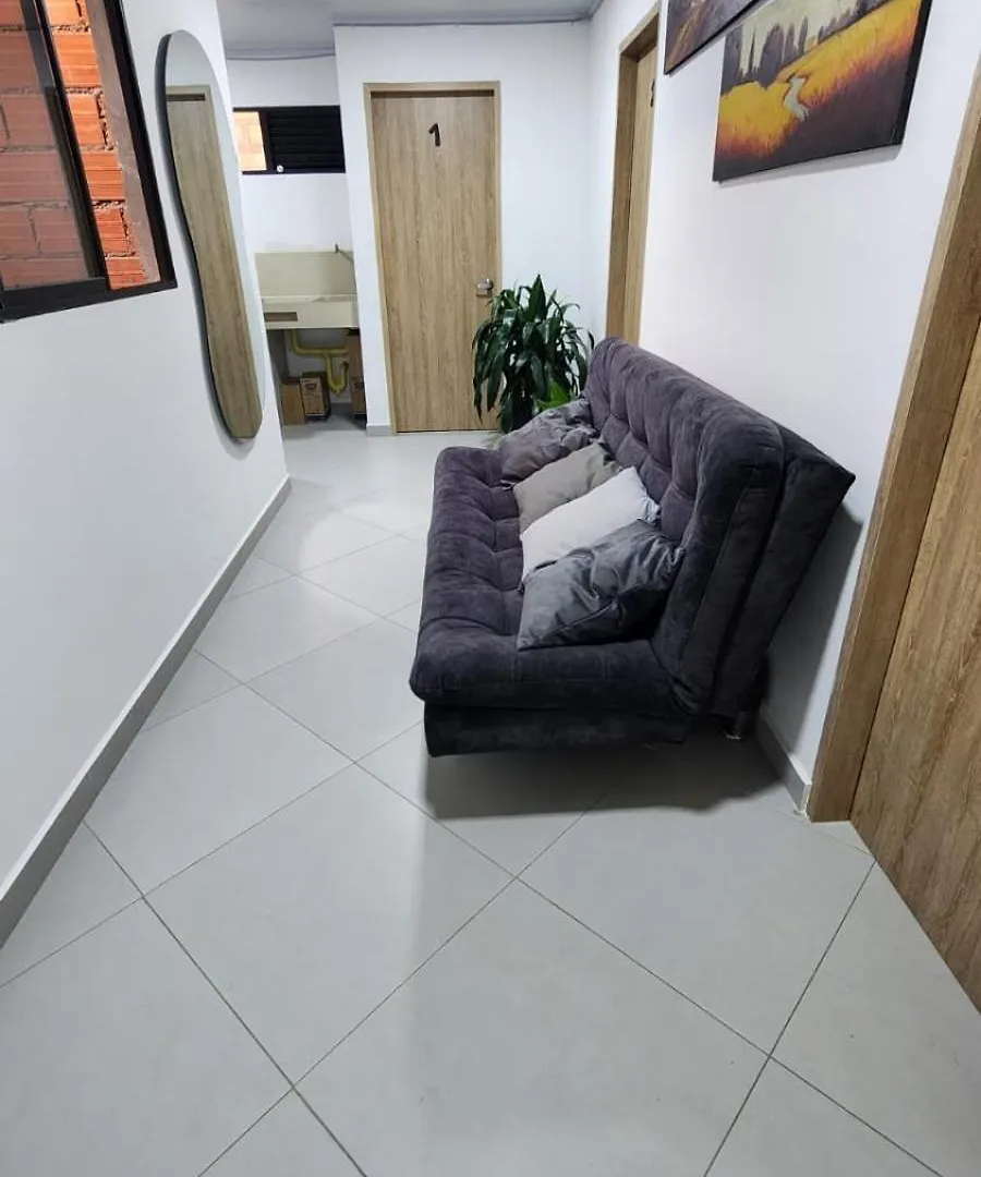 Hotel Medellin Calasanz