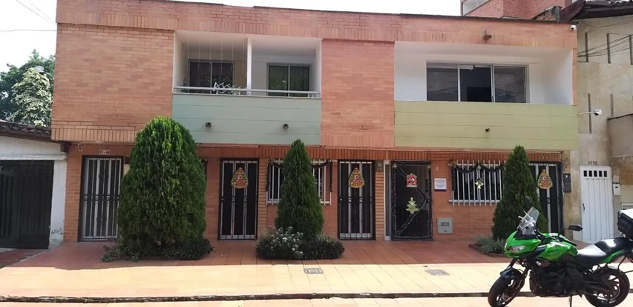 Hotel Medellin Calasanz 3*,