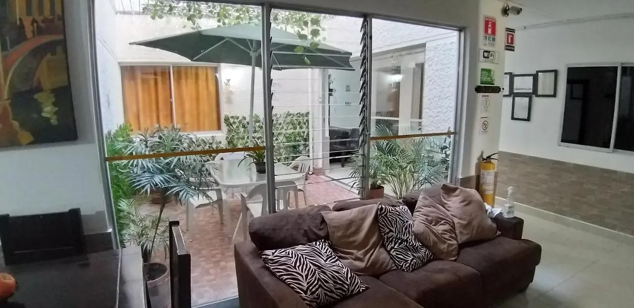 Hotel Medellin Calasanz