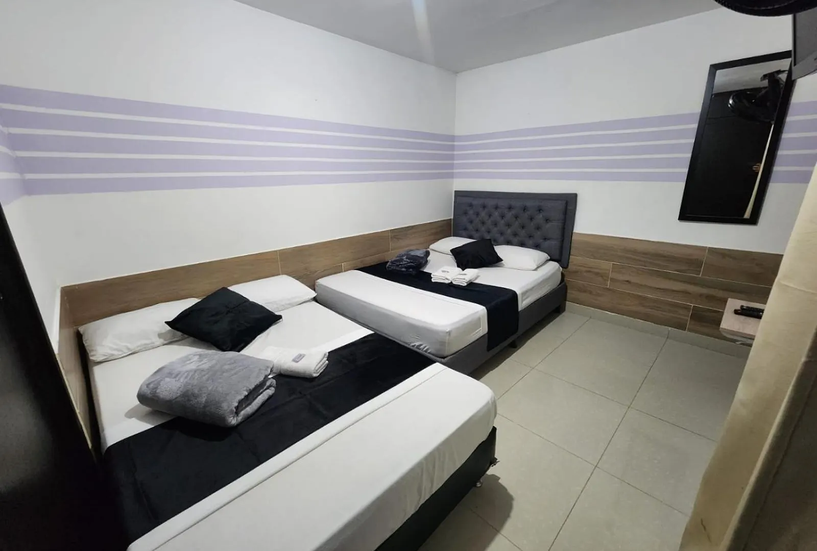 Hotel Medellin Calasanz 3*,  コロンビア