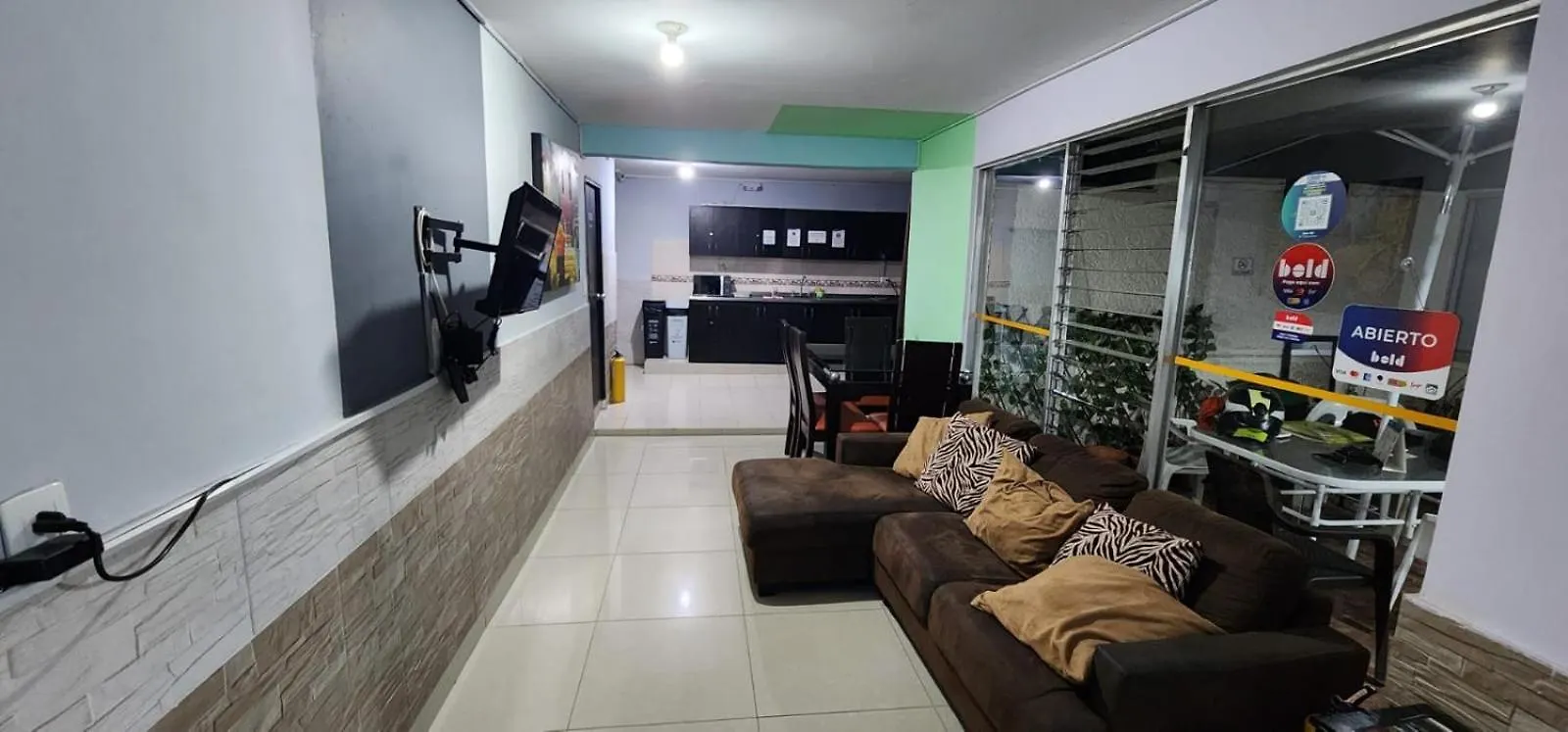 Apartahotel Calasanz Home Medellín 3*,