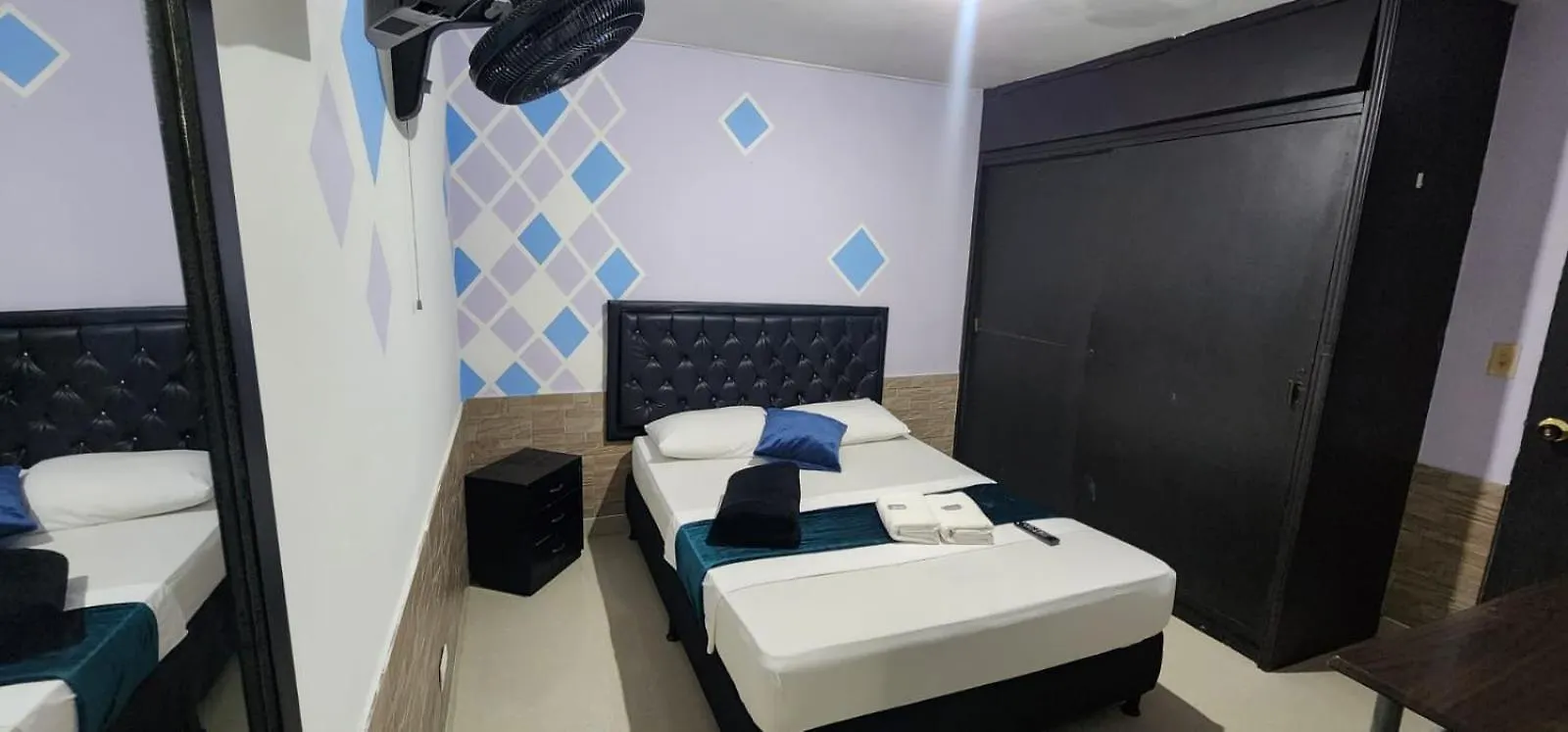 Apartahotel Calasanz Home Medellín